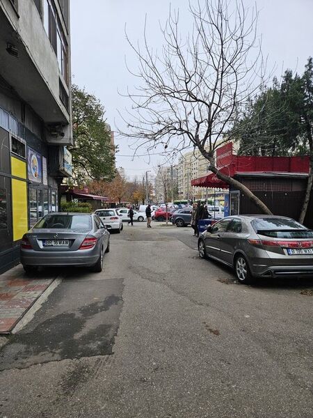 Mihai Bravu 90-96, intersectie cu  Ferdinand,  Proprietar.